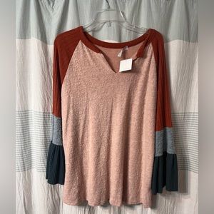 Ces Femme, new with tags, size small